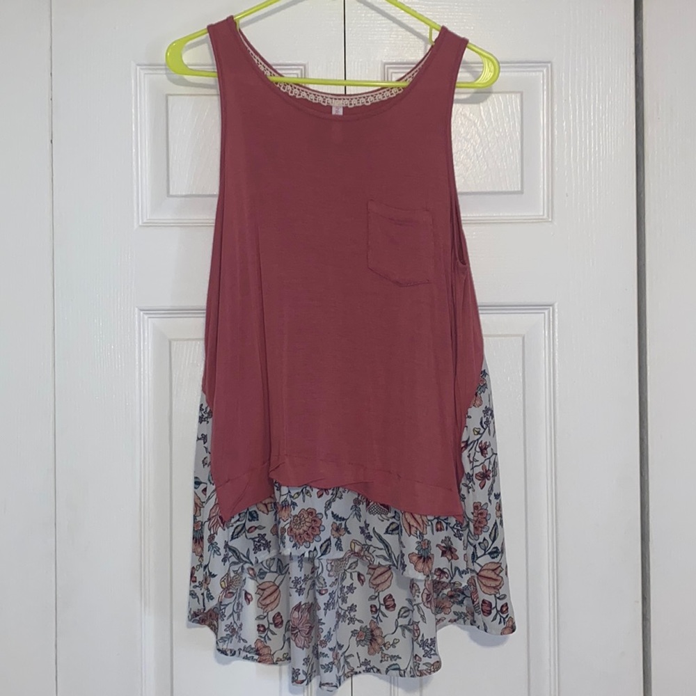 Xhilaration Floral Tank
